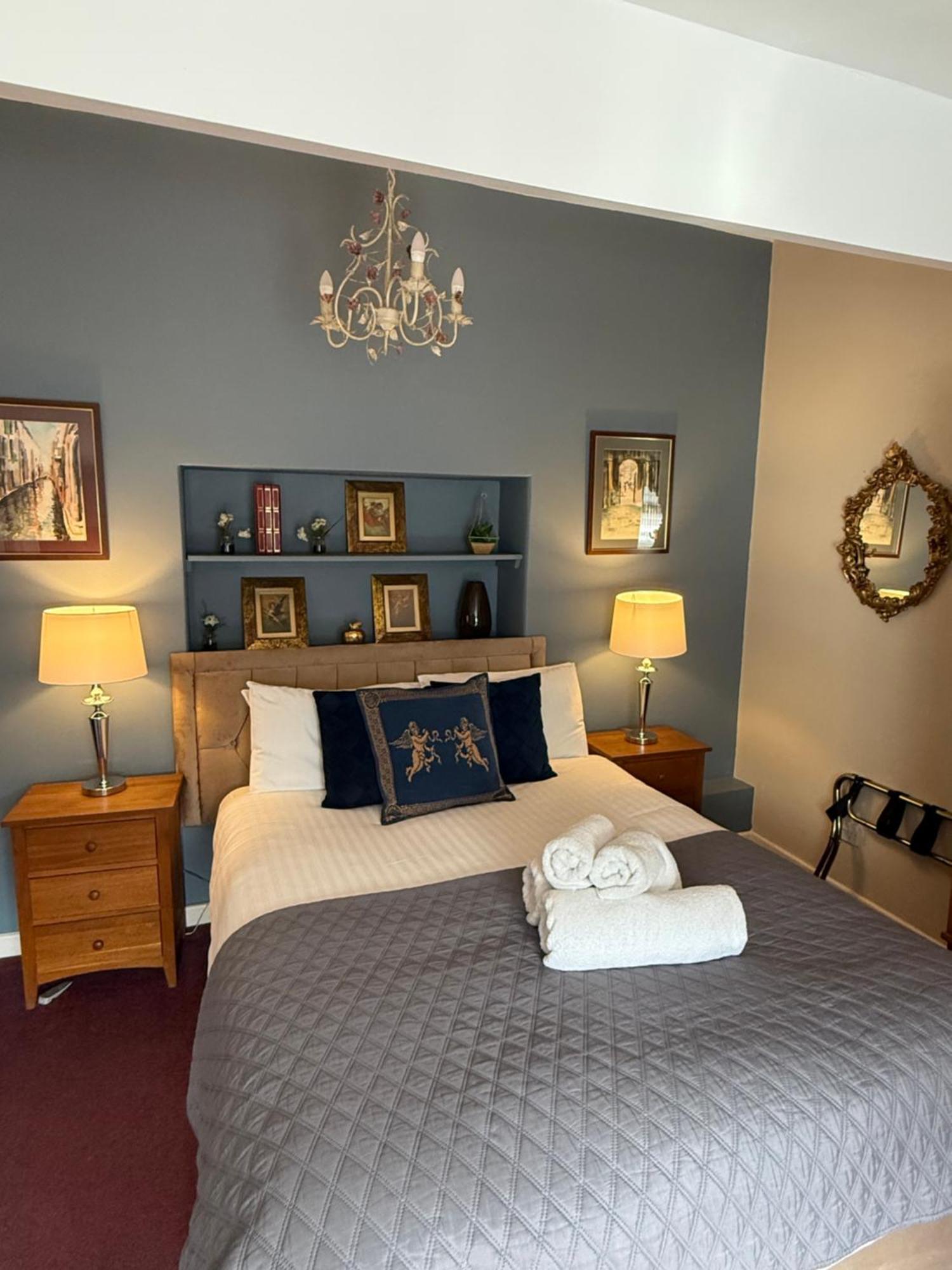 Hotel Broadlands (Adults Only) à Bourton-on-the-Water Extérieur photo