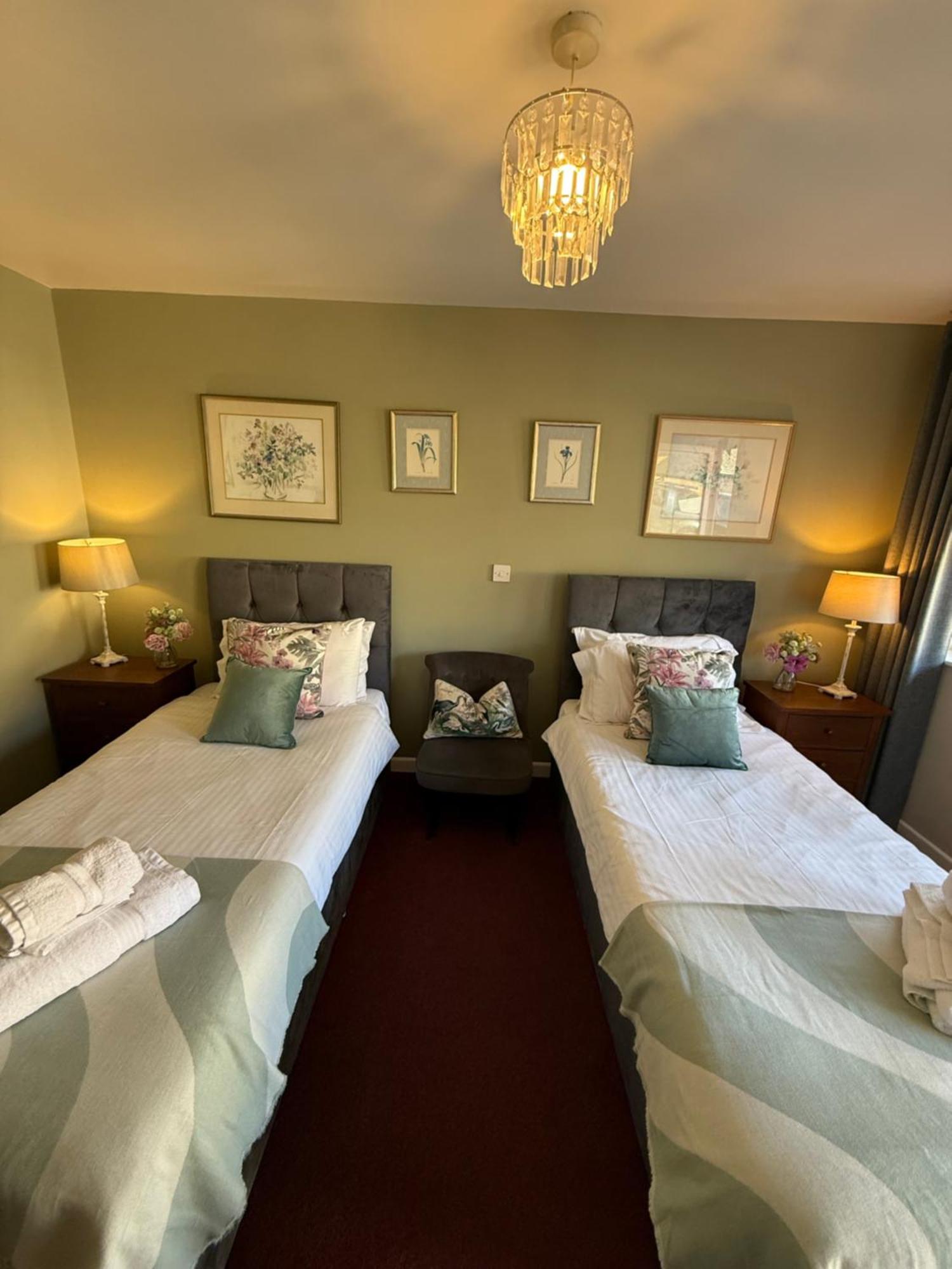 Hotel Broadlands (Adults Only) à Bourton-on-the-Water Extérieur photo
