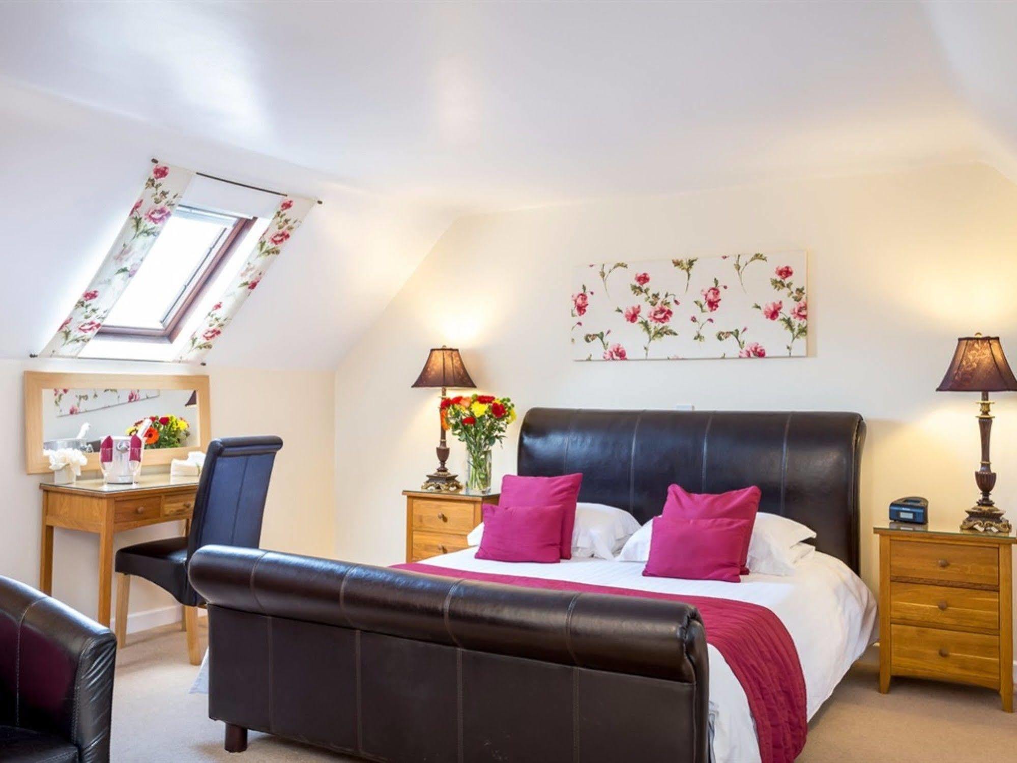 Hotel Broadlands (Adults Only) à Bourton-on-the-Water Extérieur photo